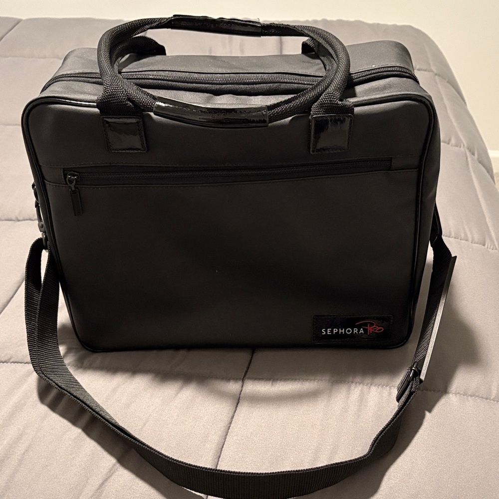 Sephora The PROfessional Travel Makeup Case